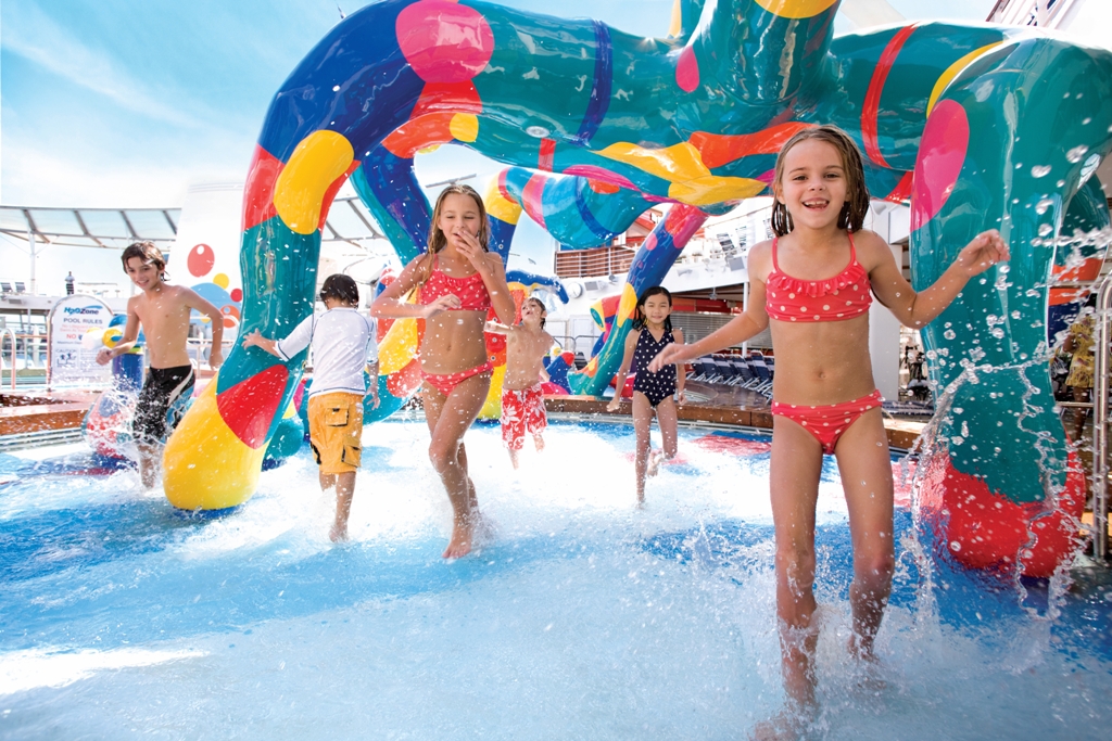 Family cruises, Royal Caribean RCI_Oasis_SPORTZONE_H20_Zone_kids_Waterpark
